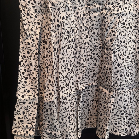 Shapely Ruffle Leaf Pattern Midi Skirt - Picture 3 of 7